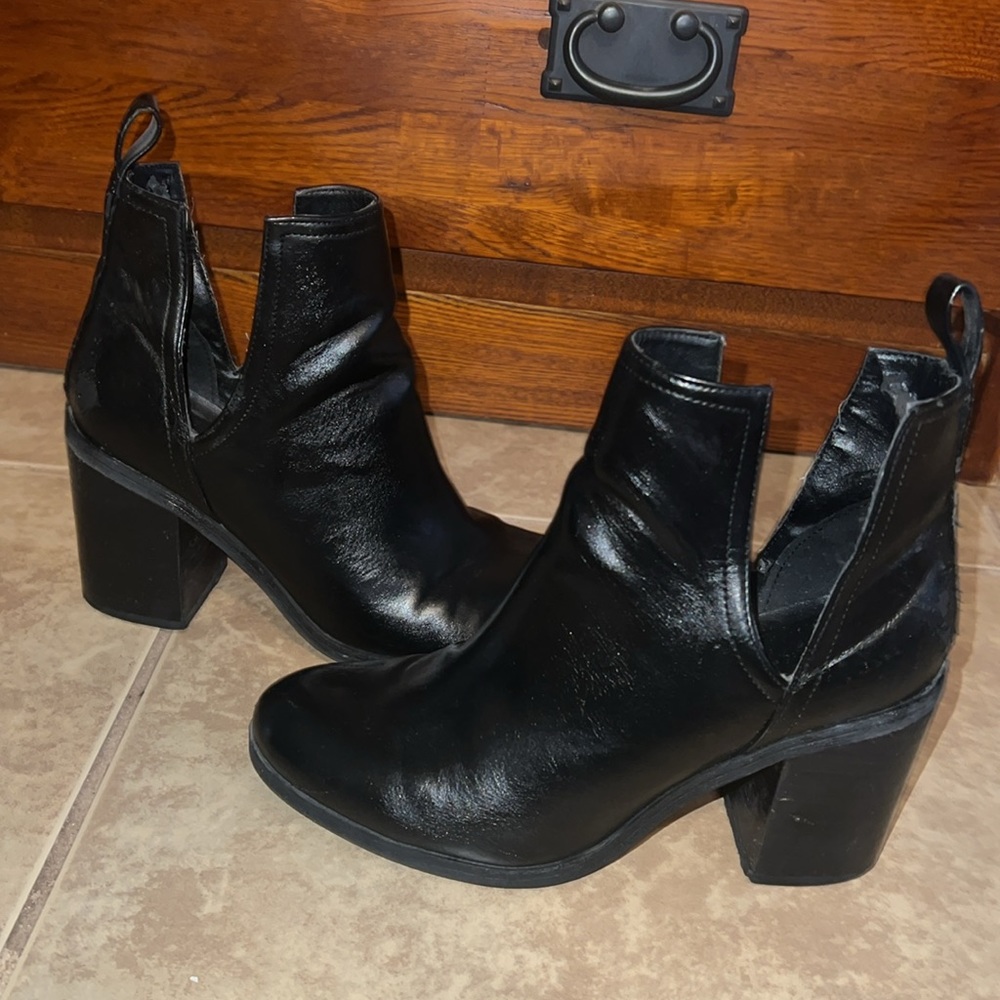 Black Booties